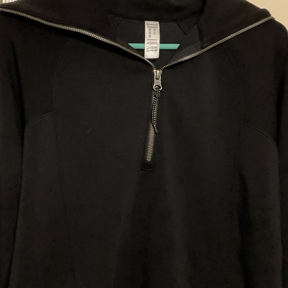 Black Zip-Up Hoodie and Jogger Set - Picture 7 of 9